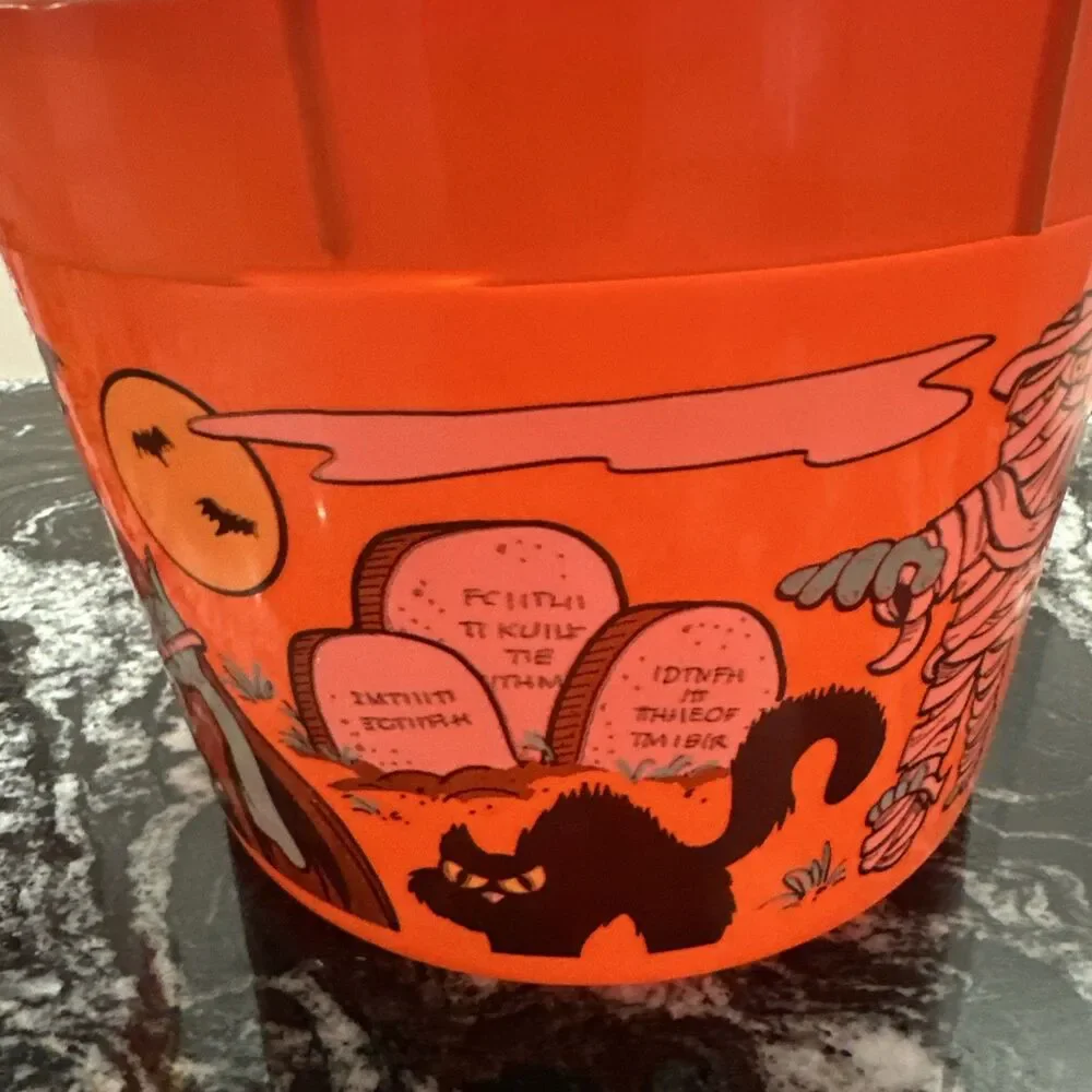 Vintage Halloween Candy Trick or Treat Bucket Pail Plastic RARE Metal Handle
